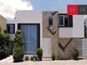 Casa en Venta en Recta a Cholula