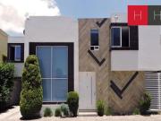 Casa en Venta en Recta a Cholula