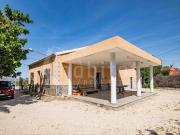 Casa en venta en Redován. Finca con vivienda, garaje,...