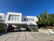 Casa en venta en Regency Jurica, Querétaro