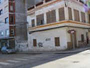 Casa en venta en Requena. venta de casa esquinera en...