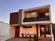 Casa en venta en Residencial Álamos Tres Marias Morelia