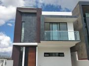 CASA EN VENTA EN RESIDENCIAL ALTARA PACHUCA HGO