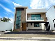 Casa en Venta en Residencial Amalfi Modelo 2