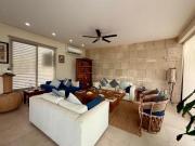 Casa en Venta en Residencial Arbolada Cancún | 4...