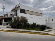 Casa en Venta en Residencial Capittala al Norte de la...