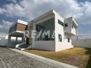 Casa en Venta en Residencial Cascada de Los Ángeles II