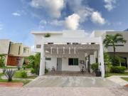 Casa en Venta en Residencial Cumbres Casa en Venta en Residencial Cumbres