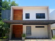 Casa en Venta en Residencial Cumbres, Cancun, Quintana...