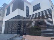 Casa en venta en Residencial Cumbres, Monterrey, Nuevo León