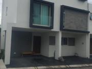 Casa en Venta en Residencial del Valle, Colonia Atemajac...