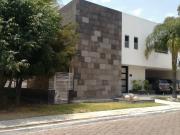 Casa en venta en Residencial el Campanario, San Pedro...