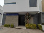 Casa en venta en Residencial el Refugio, Querétaro