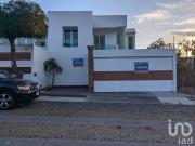 Casa en venta en Residencial Esmeralda Norte, Colima