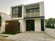 Casa en venta en Residencial Esmeralda Norte, Colima, Colima