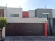 CASA EN VENTA EN RESIDENCIAL ESMERALDA NTE COLIMA, COL