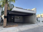 Casa en venta en residencial Floresta, M?rida, Yucat?n
