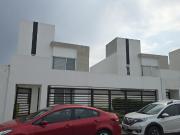 Casa en Venta en Residencial Foresta Metepec