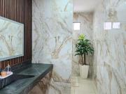 CASA EN VENTA EN RESIDENCIAL FRAMBOYANES CON AMPLIOS...