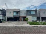 CASA EN VENTA EN RESIDENCIAL GENOVA, COLONIA...