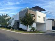 Casa en Venta en Residencial La Condesa, en La Vista...
