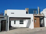 Casa en venta en Residencial La Esperanza, Tijuana, Baja...