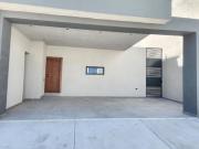 CASA EN VENTA EN RESIDENCIAL LA JOYA