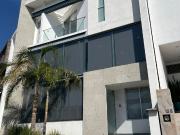 Casa en venta en Residencial Lago Esmeralda, Atizapán de...