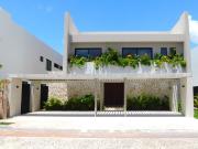 Casa en Venta en Residencial Lagos del sol, Cancún Q. Roo