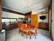 CASA EN VENTA EN RESIDENCIAL LAGOS DEL SOL EN CANCUN...