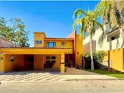 Casa en venta en Residencial las Isabeles, Torreón,...