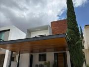 Casa en venta en Residencial sendero las Moras