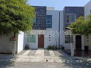 Casa en Venta en Residencial Margaritas rumbo al Isenco