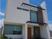 CASA EN VENTA EN RESIDENCIAL MONTE OLIMPO PACHUCA...
