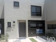 CASA EN VENTA EN RESIDENCIAL NERO, QUERETARO