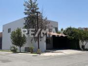 CASA EN VENTA EN RESIDENCIAL PALMA REAL 4