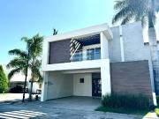 Casa en venta en Residencial Palma Real, Torreón,...