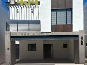 Casa en venta en Residencial Palmares, Torreón, Coahuila...