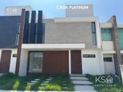 Casa en venta en Residencial Platinum