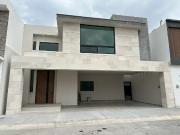 Casa en venta en Residencial Rincón de Alcántara, Saltillo