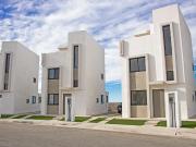 Casa en Venta en Residencial San Marino, Tijuana con...