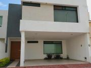 CASA EN VENTA EN RESIDENCIAL SANTA FE