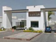 CASA EN VENTA EN RESIDENCIAL SANTA LUCIA