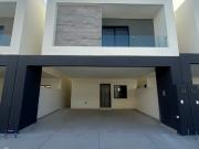 Casa en Venta en Residencial Santuario, García, Nuevo León