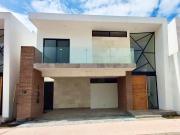 Casa en venta en Residencial Senderos, Torreón, Coahuila...