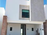 Casa en venta en Residencial Senderos, Torreón, Coahuila...