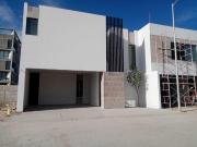 Casa en venta en Residencial Senderos, Torreón, Coahuila...