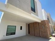 Casa en venta en Residencial Senderos, Torreón, Coahuila...