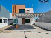 Casa en venta en Residencial Victoria, Colima