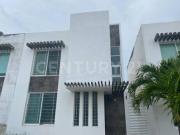 Casa en Venta en Residencial Villamaya